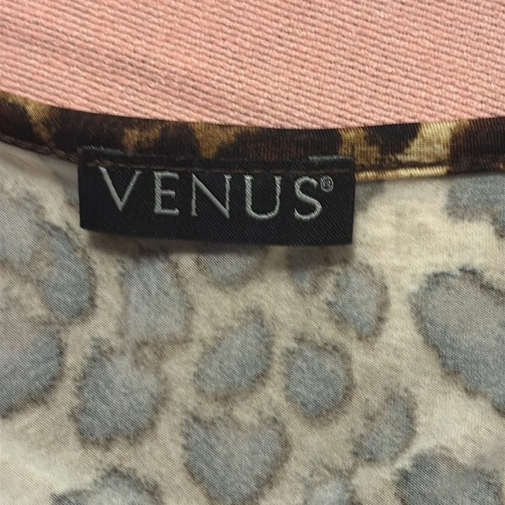 VENUS Animal Print Long Sleeve Dress